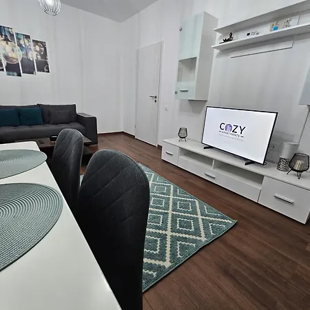 Apartment Urban Luxury Flats - Cozy At Coresi Mall #brasov *